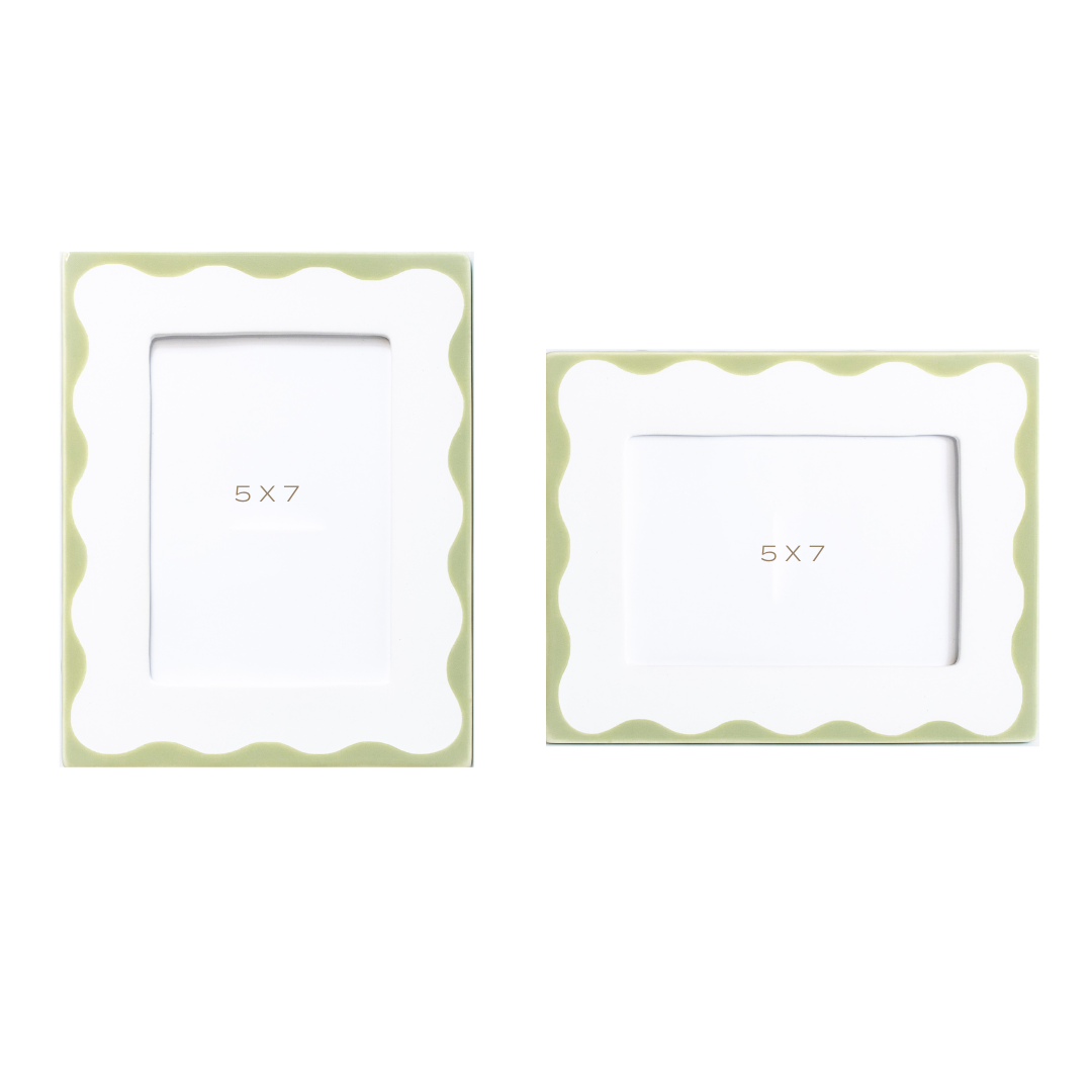 Chowder Frames Customizable Scallop Picture Frame – Shop Susan Gordon Pottery