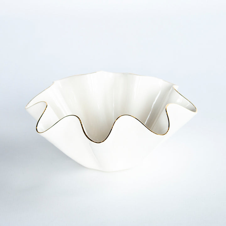 Desirie Wavy Bowl – Shop Susan Gordon Pottery